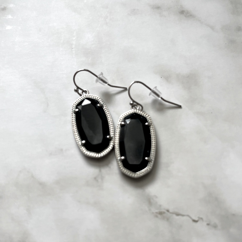 Dani earrings